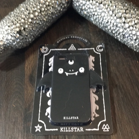 🦇adorable killstar batty phone case🦇 - Picture 2 of 4